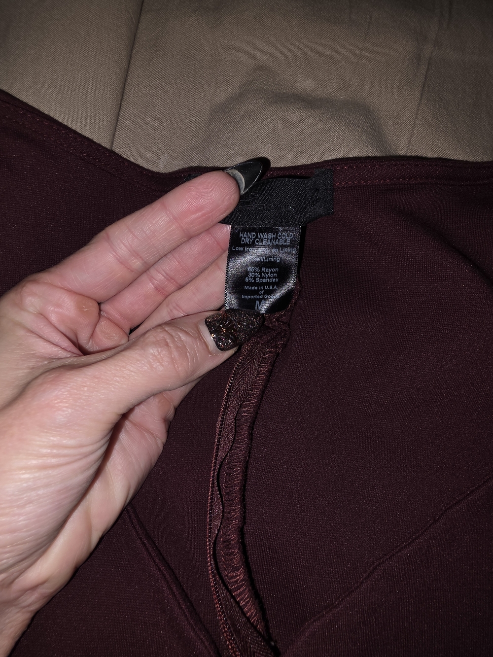 La Femme En Noir Marilyn Oxblood Top - Picture 5 of 6